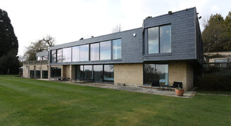 Dunloran House - Thin Framed Sliding Glass Doors