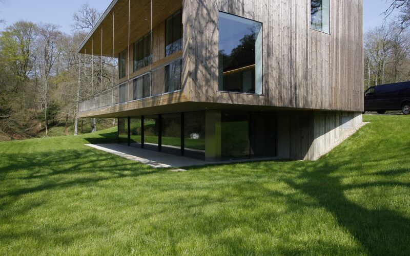 structural glazing on the Sweethaws 5 bed family home project from Smerins Architects