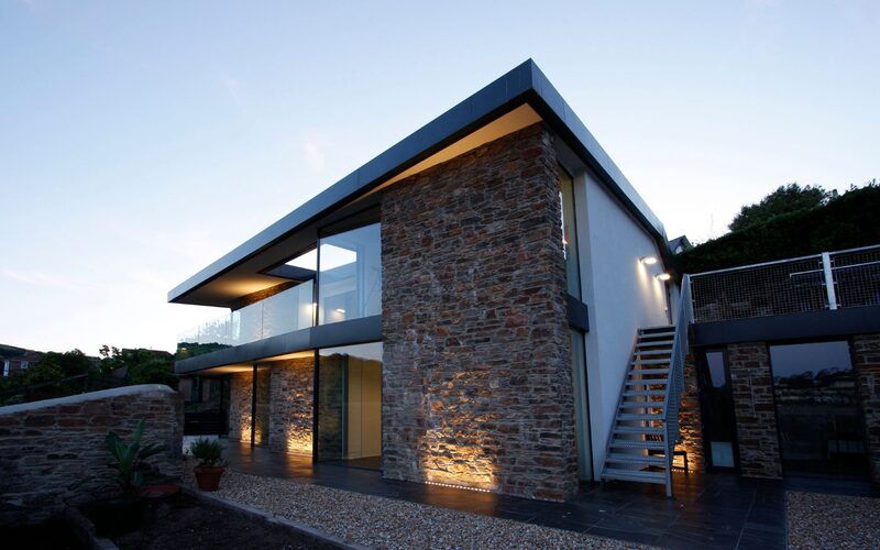 modern house in dartmouth