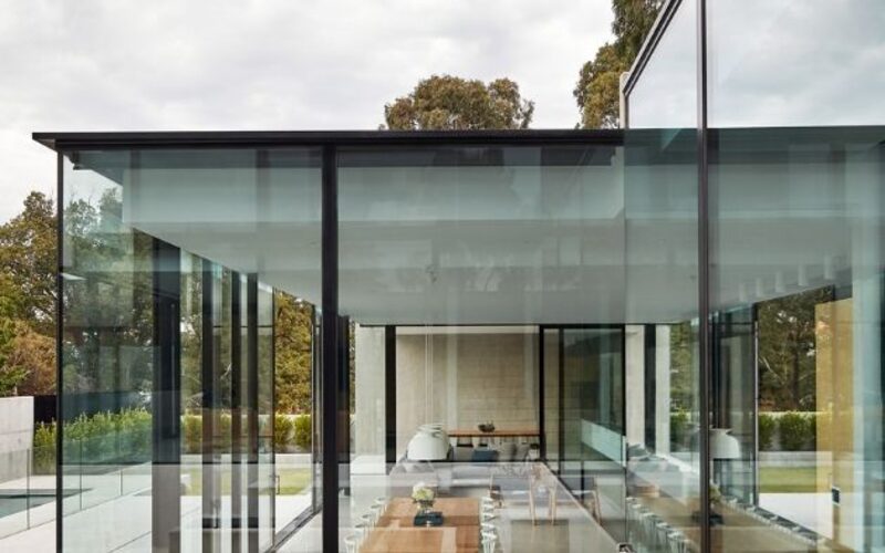 glass walls with structural silicone joints